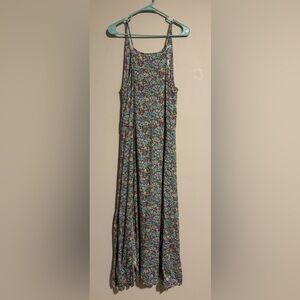 NWT Silk & Salt Blue and Purple Floral Maxi Dress size small *missing button*